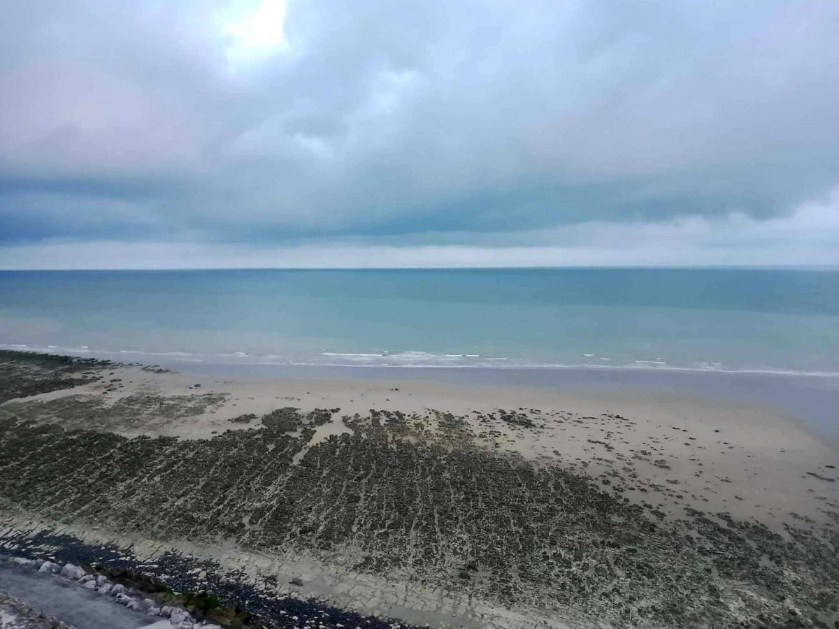 Charmant Appartement Vu Sur Mer Ault Dış mekan fotoğraf